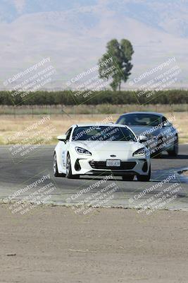 media/Sep-15-2024-Speed Ventures (Sun) [[7a54f7ed2f]]/Yellow Group/Session 1 (Outside Grapevine)/